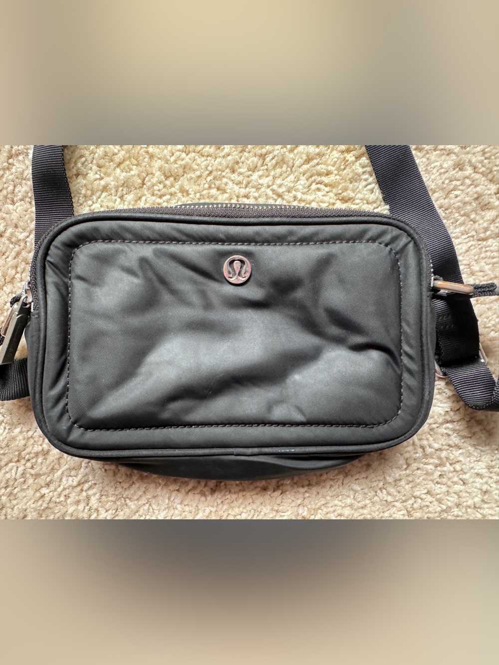 lululemon athletica Black womens Waist / Crossbody Bag